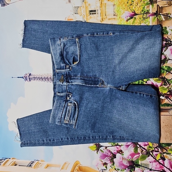 Good American Raw Hem Skinny High Waist Blue Jeans Size 00-4 - Picture 2 of 5